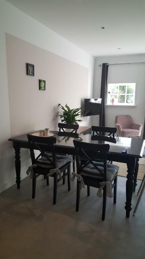 Zomerhuisje By The Sea Apartamento